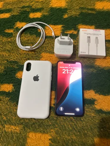 iPhone XS