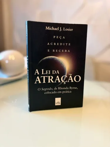 A Lei da Atração - Michael J. Losier