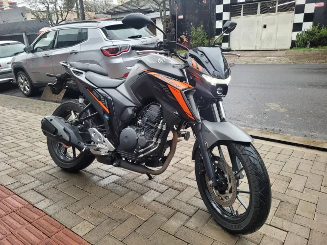 Fazer 250 Conect 2025