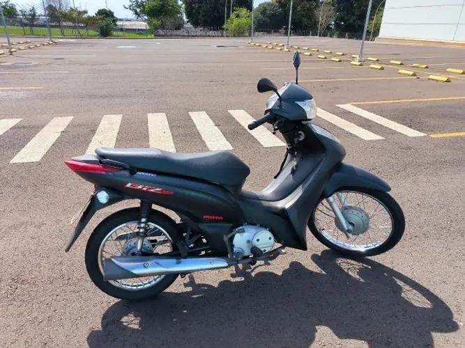 BIS 125 ES 2015