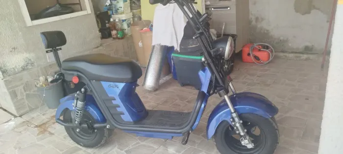 Moto chefe elétrica, 1000 volts, azul