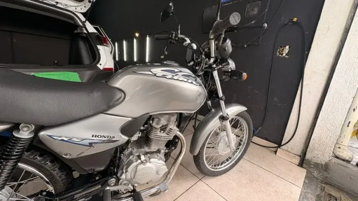 Honda CG Titan KS 2002 - Baixa quilometragem