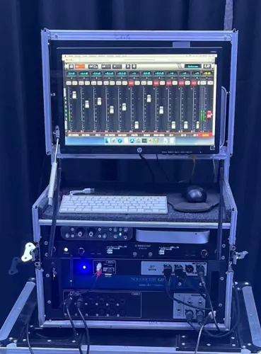 Case para mesa digital com tampa para monitor 