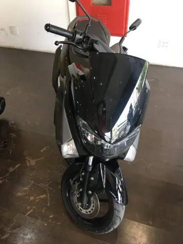Moto Nmax semi nova