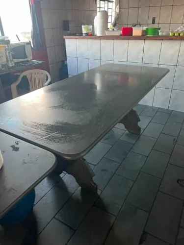 MESA DE PEDRA