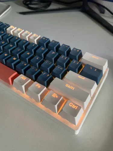 Teclado Machenike K500 - Usado