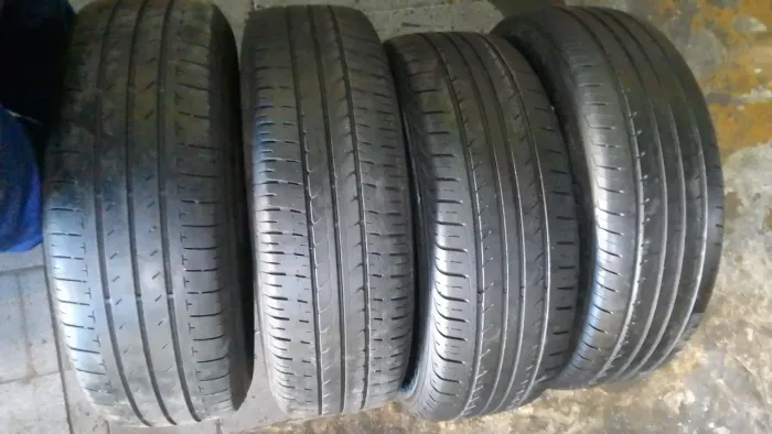 Pneus 185/65/15 