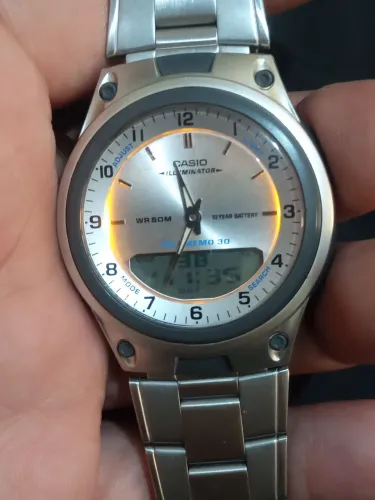 Relógio casio,analógico analigi AW-80 original