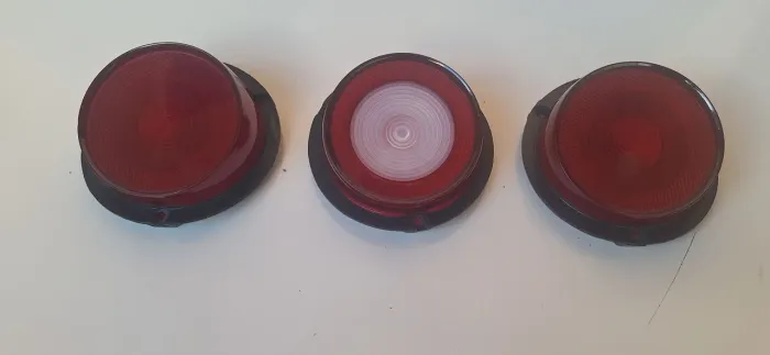 LENTES LANTERNA TRASEIRA OPALA 75 A 79 (lado direito)