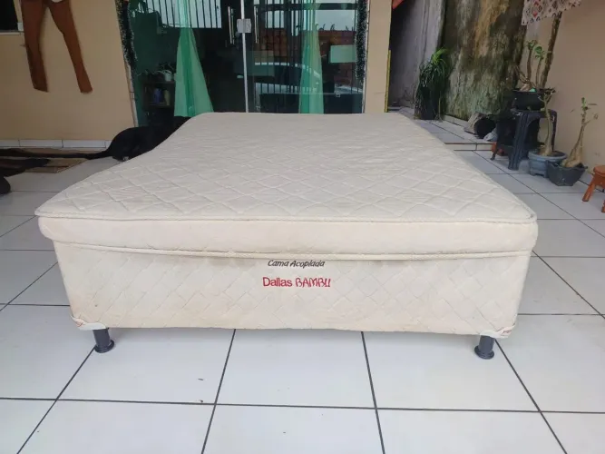 Cama box casal