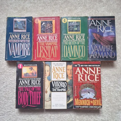 Lote 7 Livros Coleção Crônicas Vampirescas de Anne Rice Edições 1991