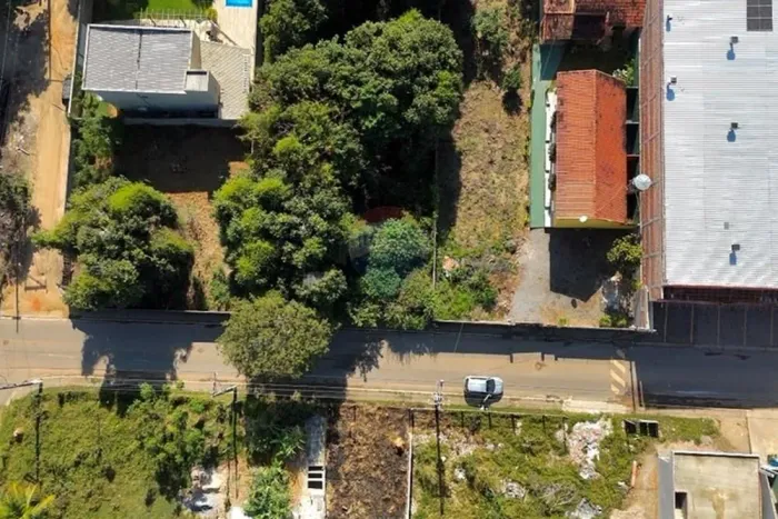 Murado 800m2 Aluguel boa sombra ônibus,  caminhão  vans equipamentos 