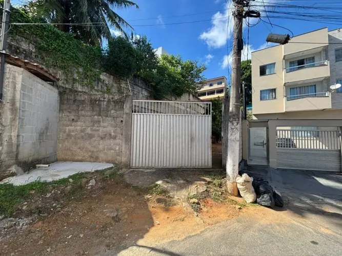 Lote de 360m² Murado e Planificado Vila Velha/ES R$ 1.800/mês