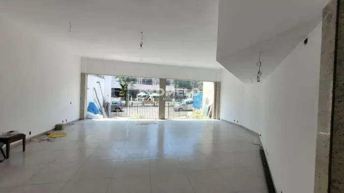 LOJA COMERCIAL PARA ALUGAR NA ESTRADA DOS TRÊS RIOS