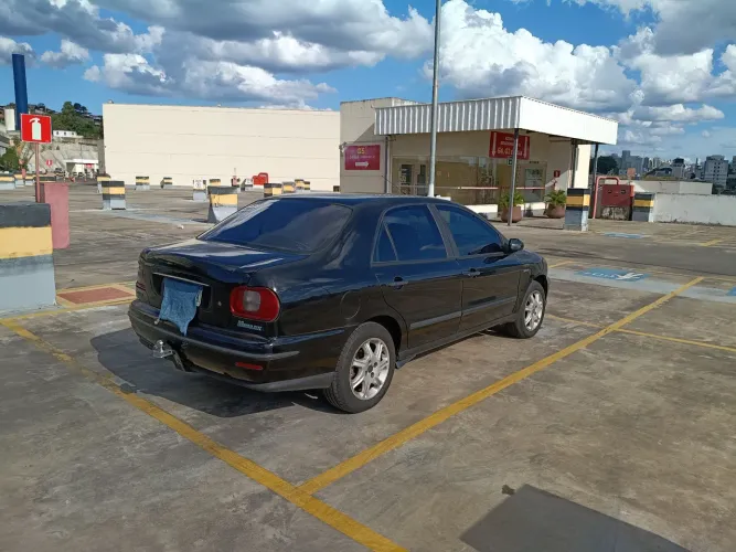 Fiat Marea ELX 2.4 MPI 20V 4P 2001