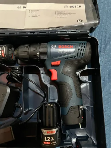 Vende-se parafusadeira Bosch