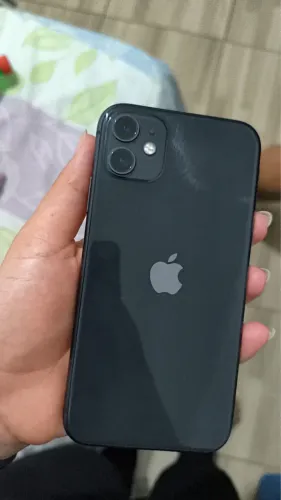 Celular iPhone 11 64g 