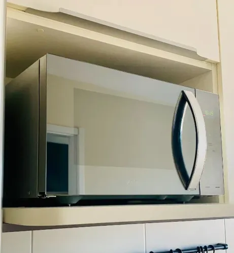 Micro-ondas Philco Espelhado 25L