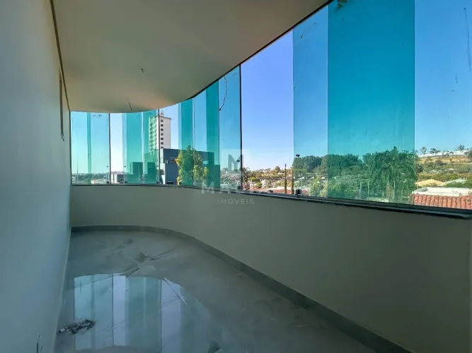 Apartamento moderno e reformado com 03 quartos à venda no Barreiro/BH
