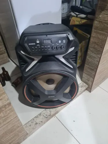 Caixa de Som Potente 700w