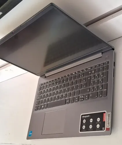 Notebook core i3 11th