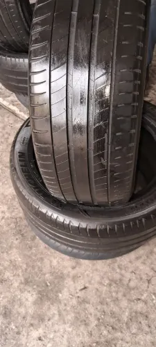 PNEUS MICHELIN 215/ 55 R17  94V  PRIMACY 3   DOT 0518