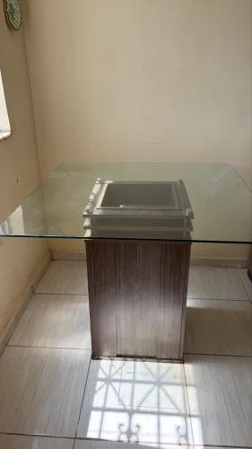 VENDO MESA DE JANTAR 
