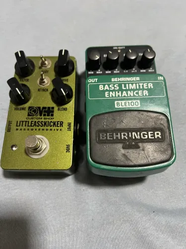 Pedais Para Contrabaixo Oberdriver E Bass Limiter
