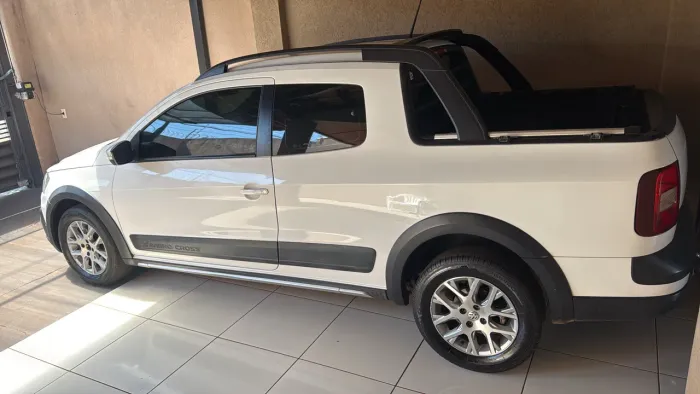 Volkswagen Saveiro Cross 1.6 T.flex 16V CD 2015