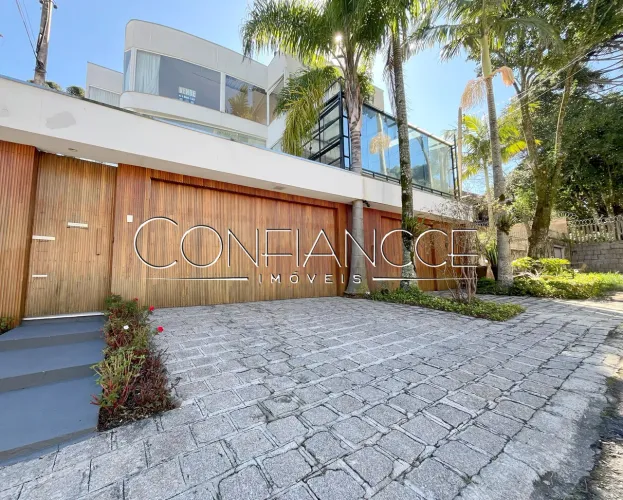 Casa com 7 quartos a venda no Batel, Curitiba - PR | Confiancce Imóveis