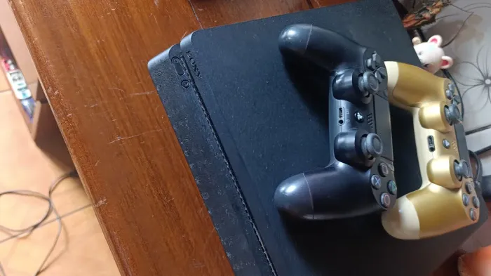 ps 4