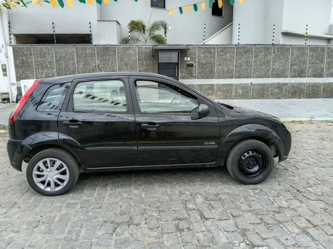 Ford Fiesta 1.0 8V Flex/class 1.0 8V Flex 5P 2010