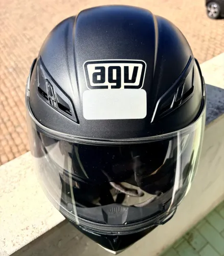 Capacete AGV Numo Evo articulado usado