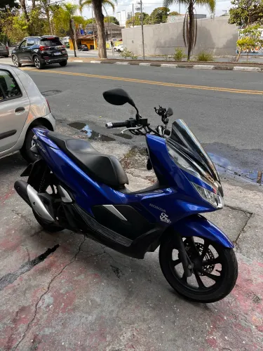 PCX SEGUNDO DONO TODA REVISADO