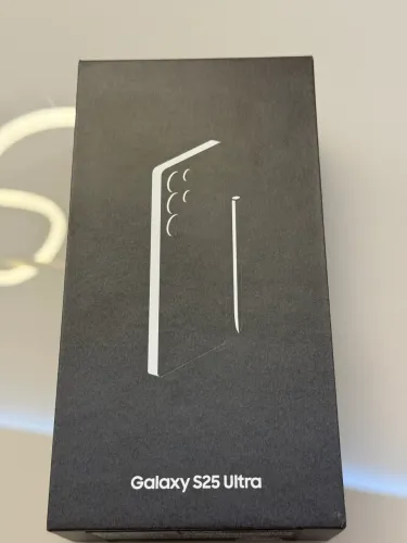 Celular Samsung Galaxy S25 Ultra 256GB Cor Titânio Cinza