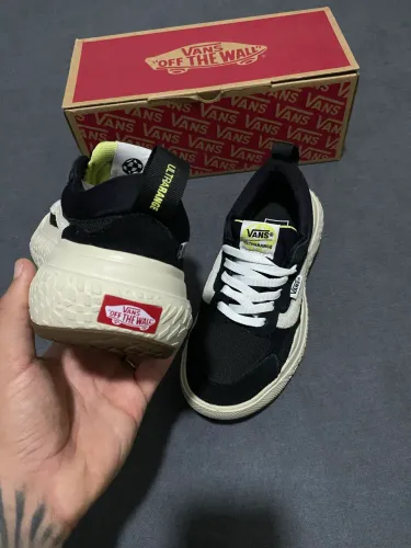Tênis vans ultrarange 34 35
