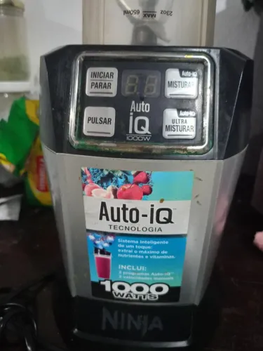 Troco liquidificador Auto IQ Ninja 