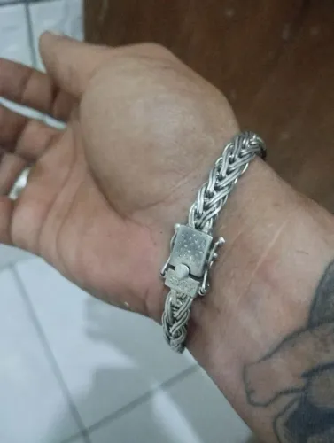 Pulseira de pra indiana com tranca caixão...Jóia única