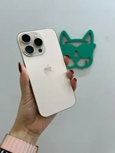 iPhone 16 Pro 128gb Desert Seminovo 94% - Retire em loja na Savassi