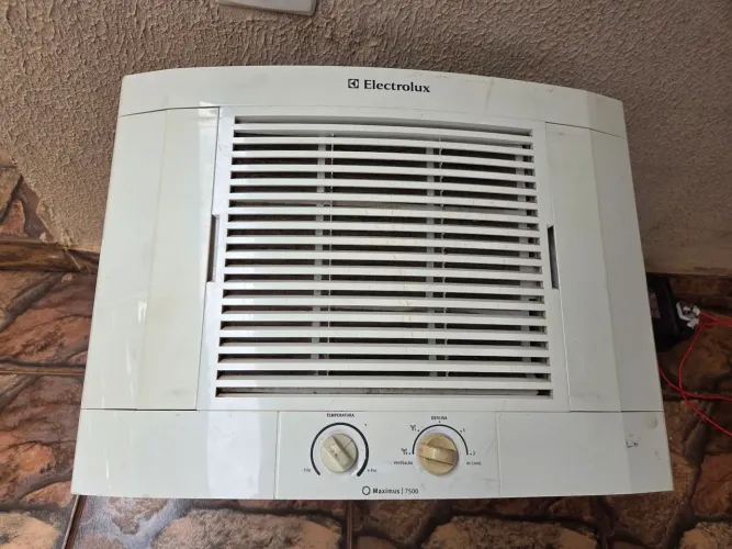 Ar condicionado 110v 7500btus Classificação A gelando perfeitamente 