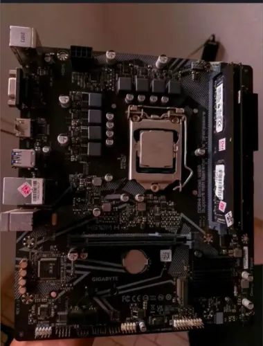 Kit i7 10700 placa mãe h410m e memória ddr4 8gb