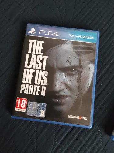 Jogos de ps4 THE LAST OF US II / GOD OF WAR RAGNAROK ($150 cada)