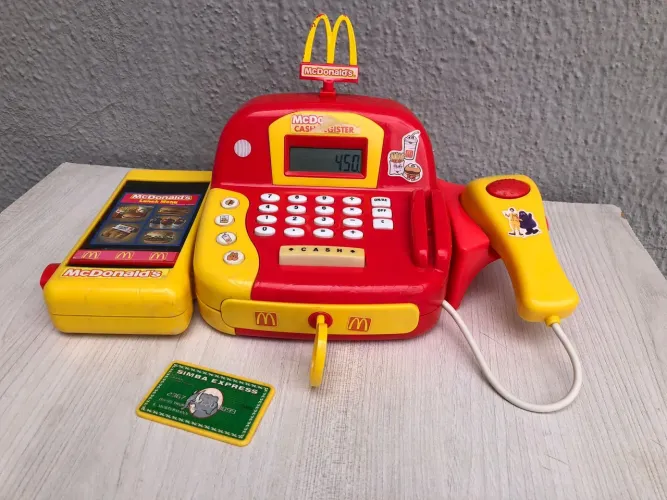 Brinquedo Caixa registradora McDonald's anos 2000