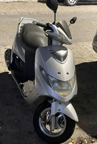 SUZUKI BURGMAN 125 - 2008 - Negociável