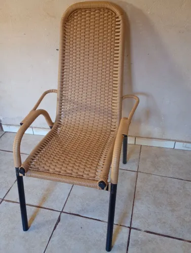 Vendo cadeira de varanda nova 