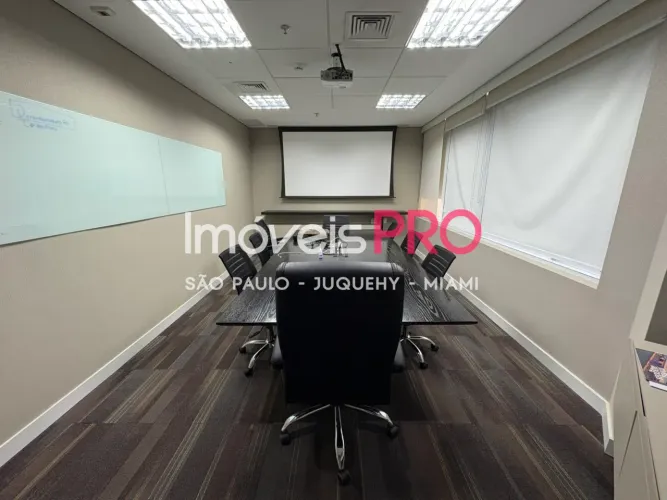 Conjunto comercial na VIla Olímpia com renda