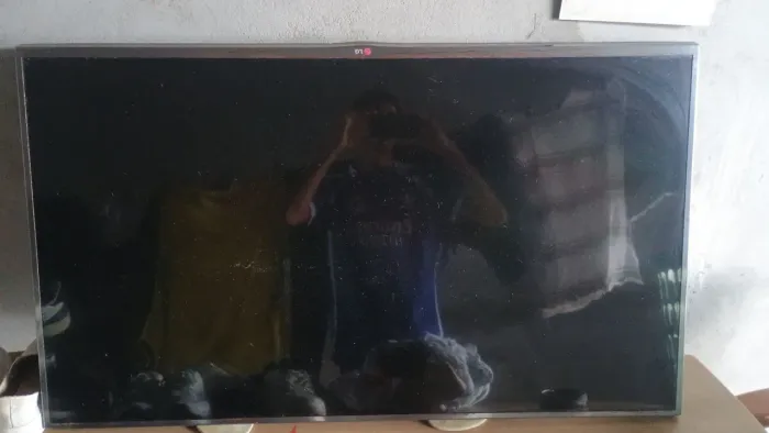 Tv Lg quebrada