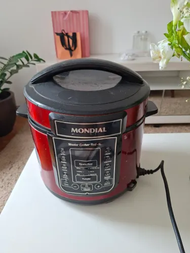 Panela de pressão elétrica