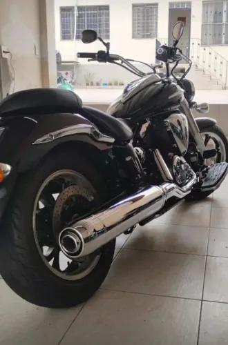 Yamaha Midnight XVS 950 baixa kilometragem