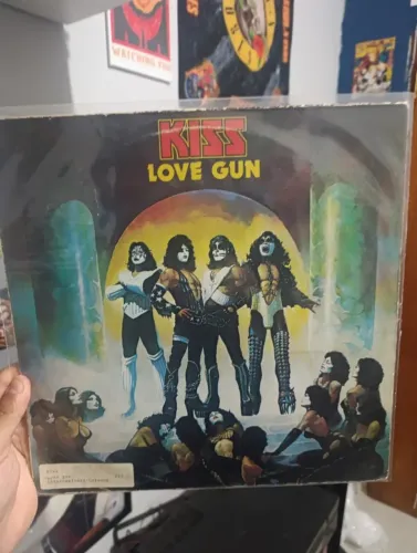 KISS - LOVE GUN 